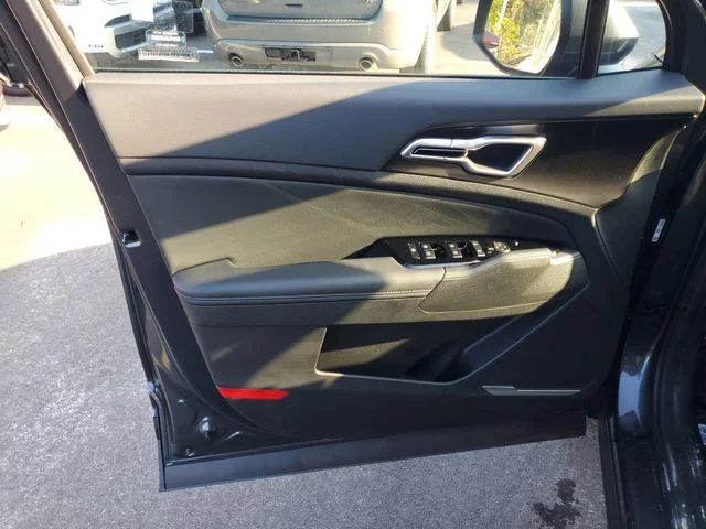 New 2025 Gravity Gray Kia EX image 5