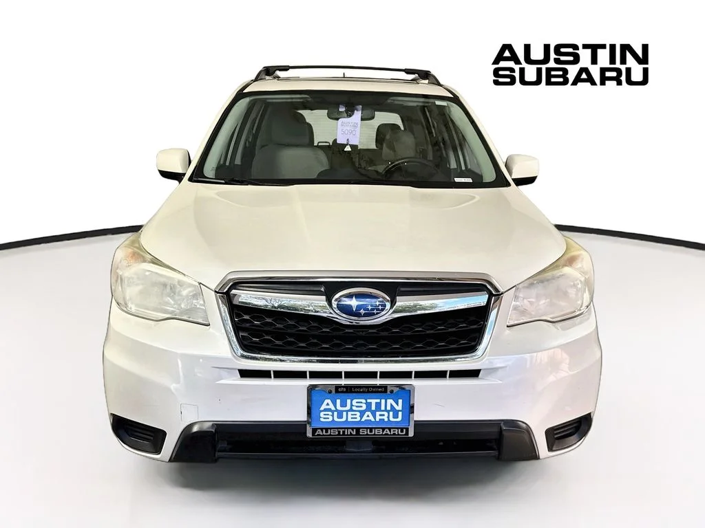 Used 2015 White Subaru 2.5i Premium image 2