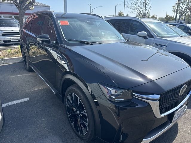 2024 Mazda CX-90 PHEV Premium Package's photo