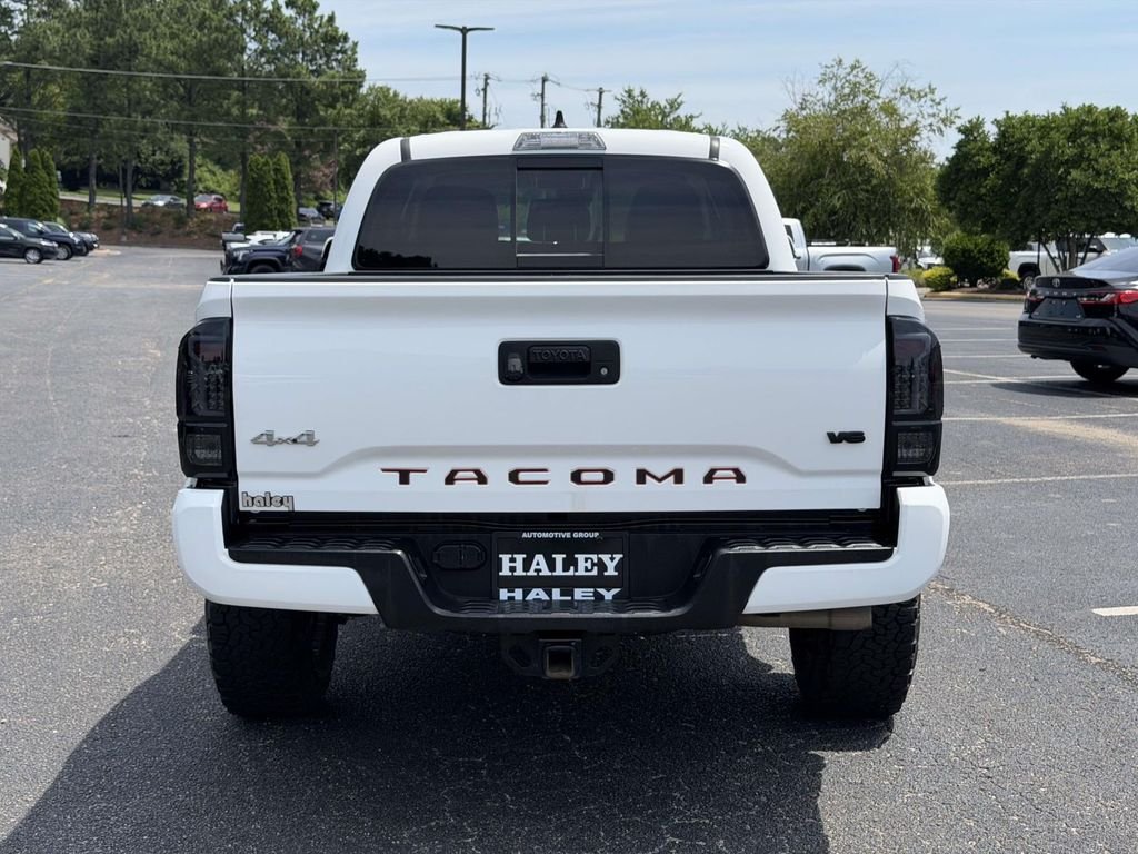 Used 2023 White Toyota SR5 image 21
