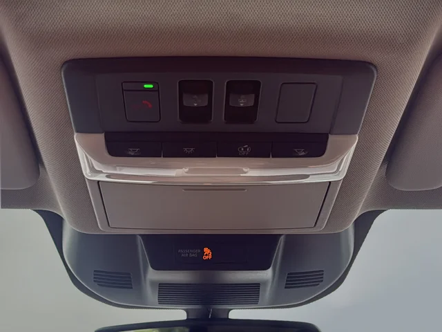New 2026 Black Nissan Platinum image 36