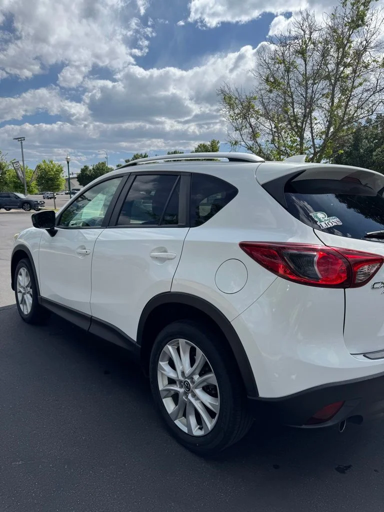 Used 2013 White Mazda Grand Touring image 6