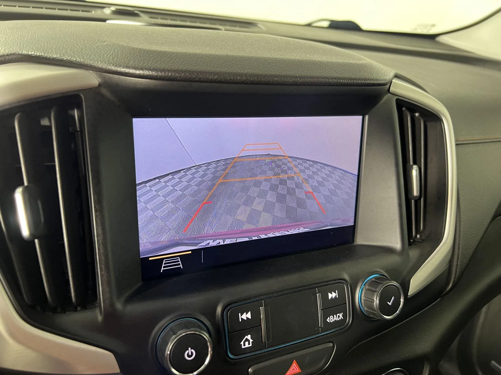 Used 2020 RED QUARTZ TINTCOAT GMC SLT image 27
