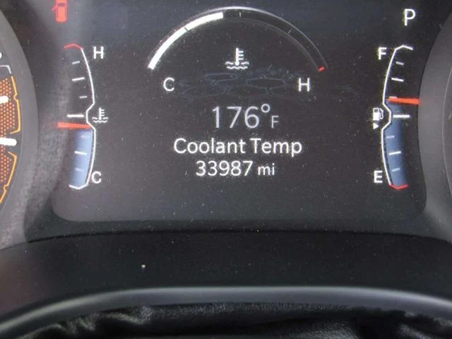 Used 2025 Red Jeep Limited image 26