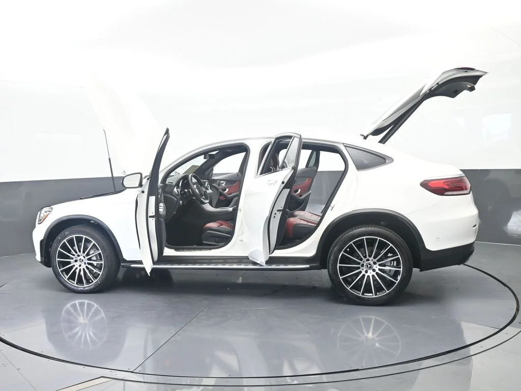 Used 2022 Diamond White Mercedes-Benz GLC 300 Coupe image 86