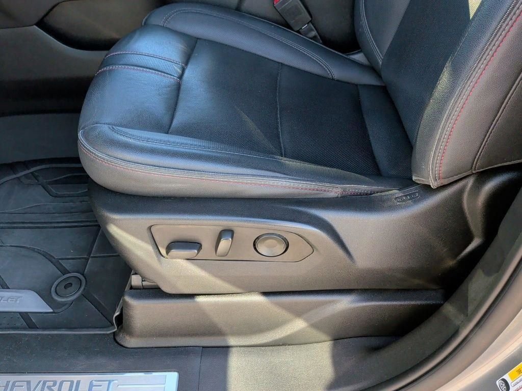 Used 2023 Gray Chevrolet RST image 16
