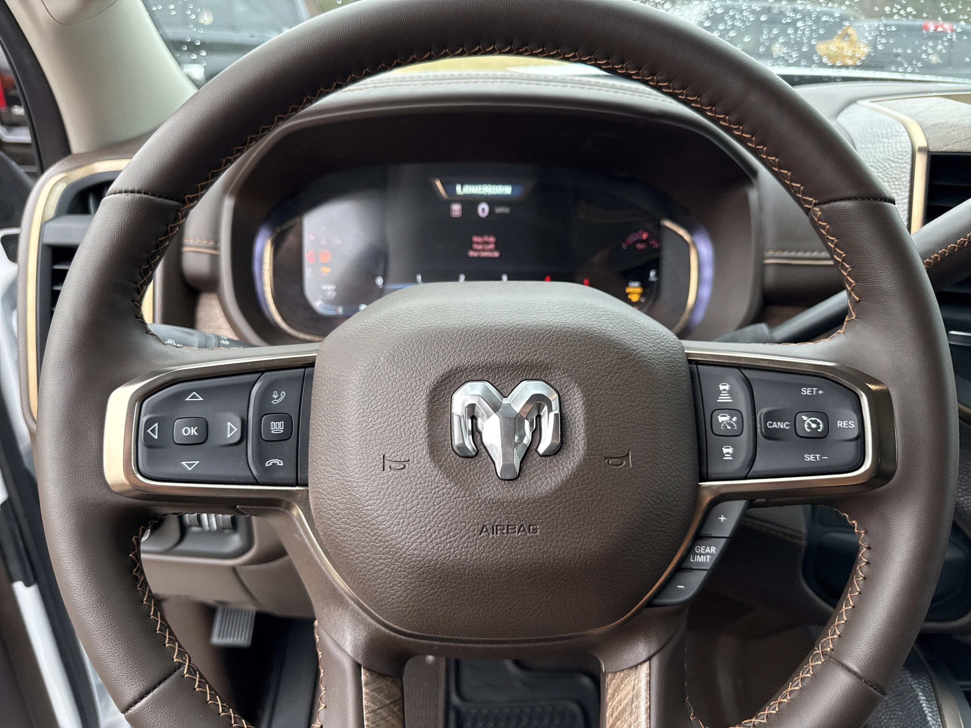 2025 RAM 2500 Limited - Photo 29