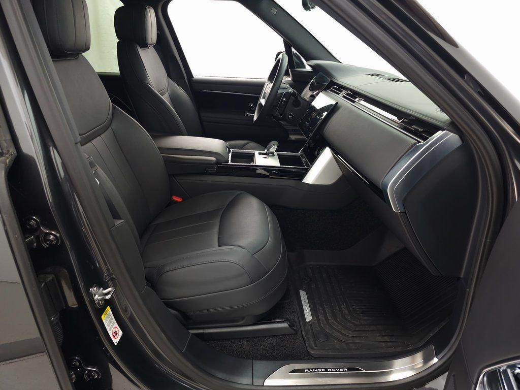 Certified Used 2025 Gray Land Rover SE image 43