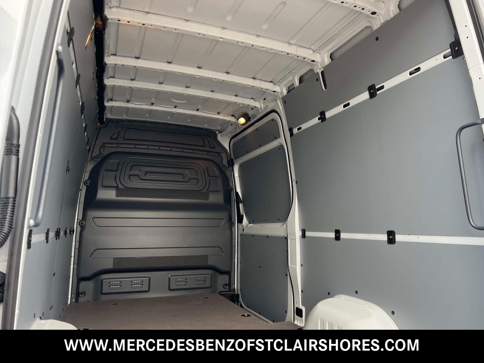 2026 Mercedes-Benz Sprinter Cargo Van Base - Photo 15