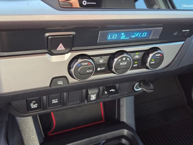 Used 2022 Gray Toyota SR5 image 22