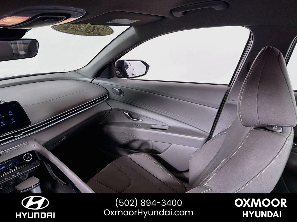 Used 2024 Amazon Gray Hyundai SEL image 22
