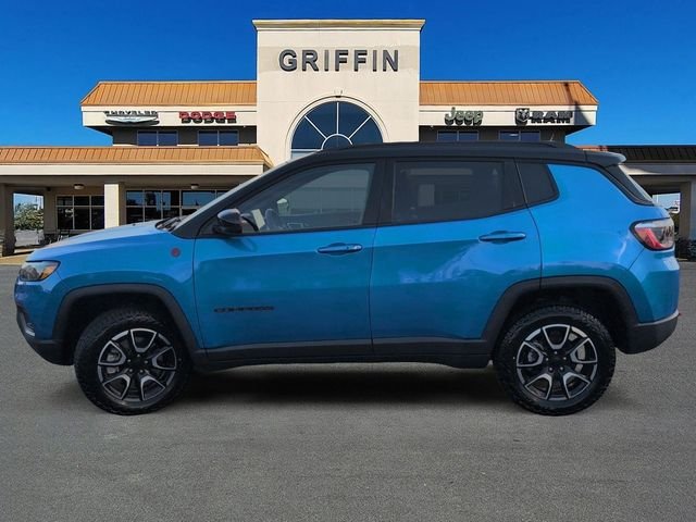 Used 2024 Blue Jeep Trailhawk image 10