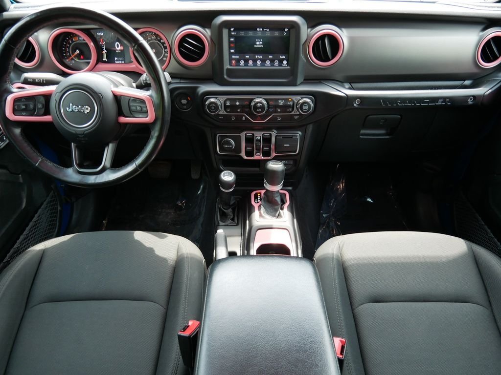 Certified Used 2020  Jeep Unlimited Sport image 13