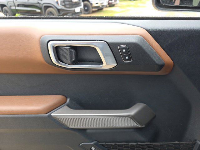 Used 2023 White Ford Outer Banks image 13