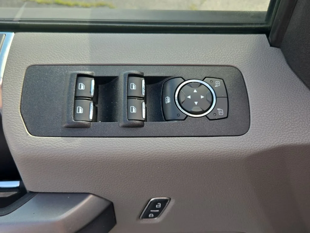 Used 2020  Ford XLT image 36