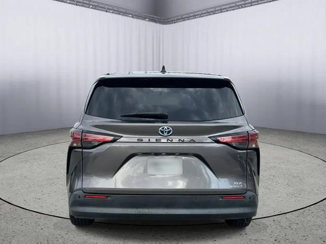 Used 2021 Predawn Gray Mica Toyota XLE image 8