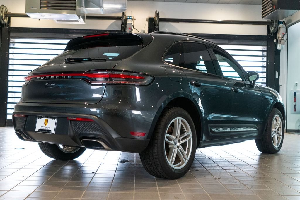 Used 2025 Grey Porsche Base image 9