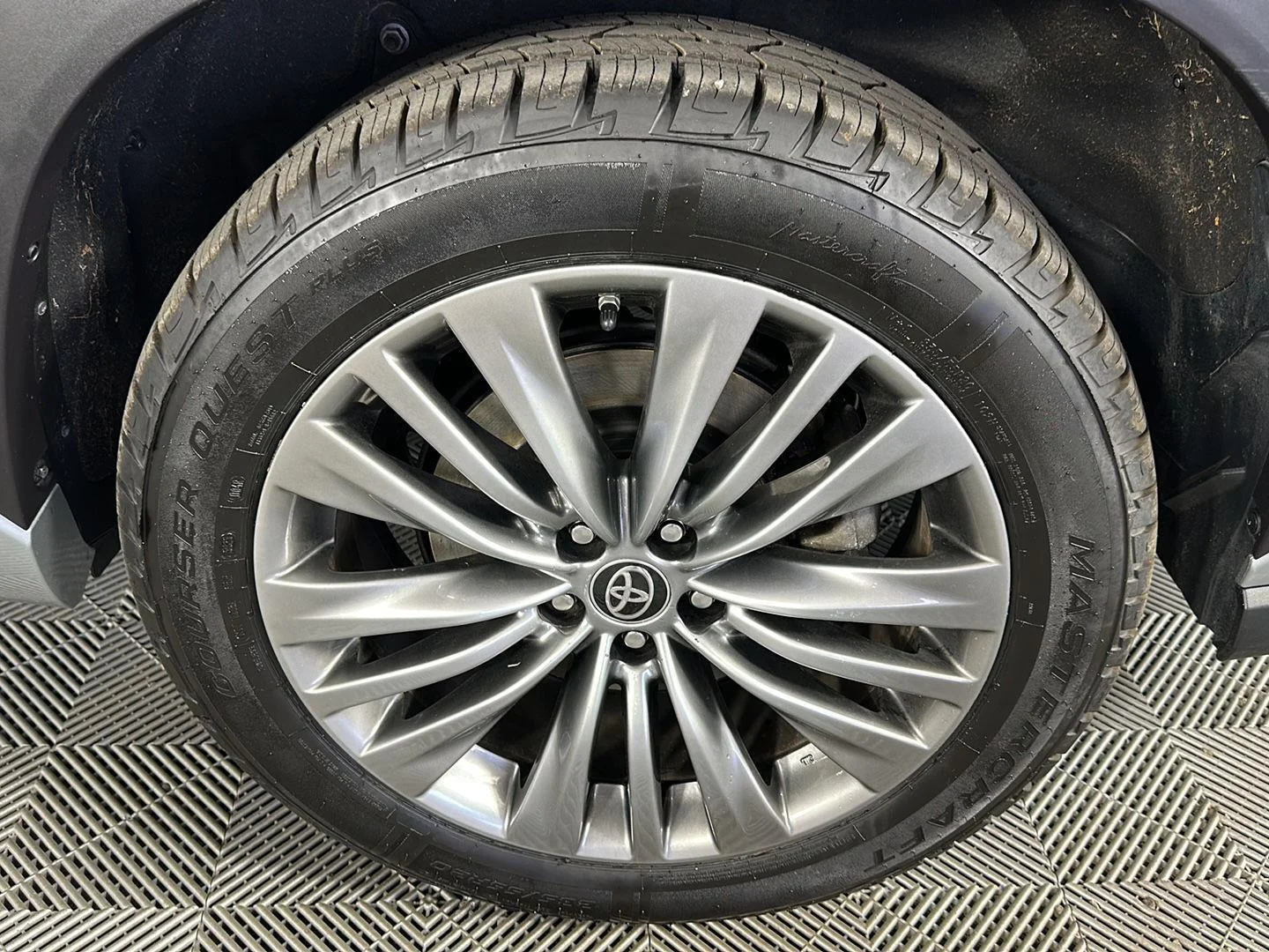 Used 2021 Celestial Silver Metallic Toyota Platinum image 9