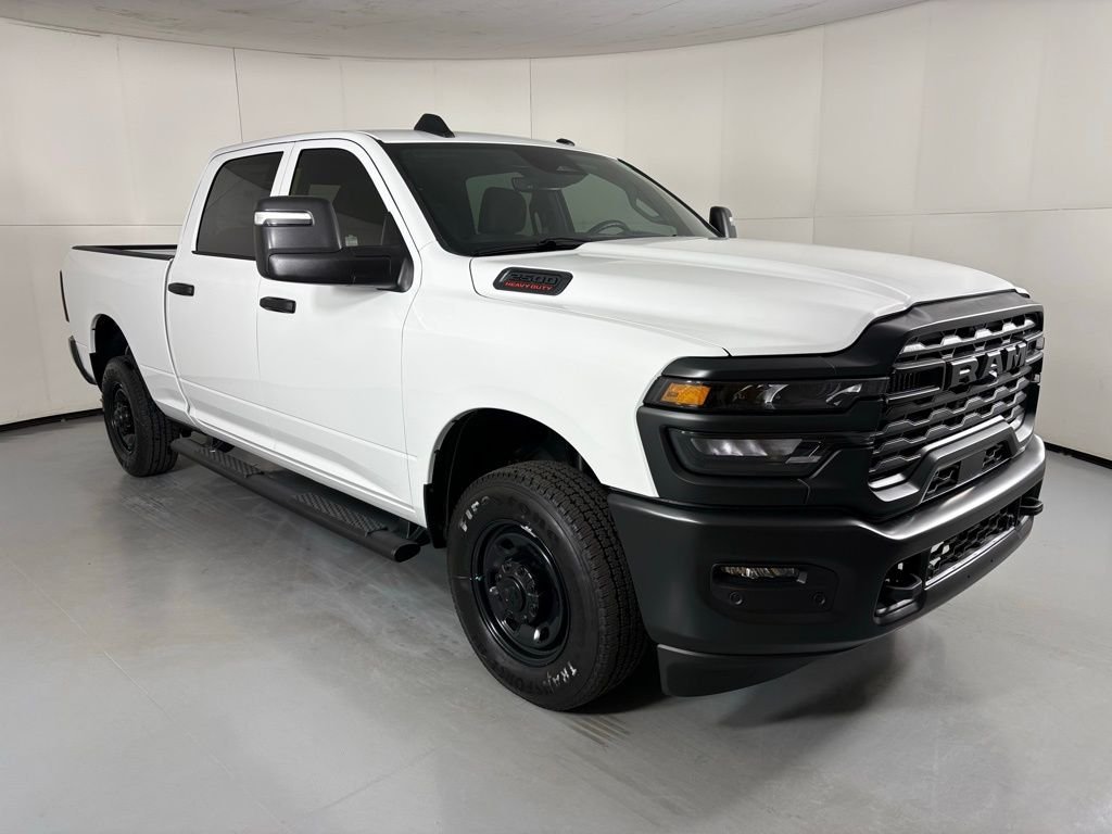New 2026 Bright White Clear-Coat Exterior Paint RAM Tradesman image 2