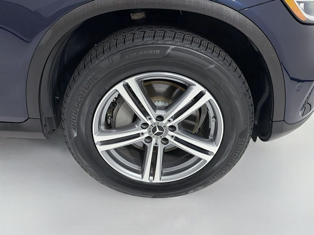 Used 2022 Lunar Blue Metallic Mercedes-Benz GLC 300 4MATIC® SUV image 35