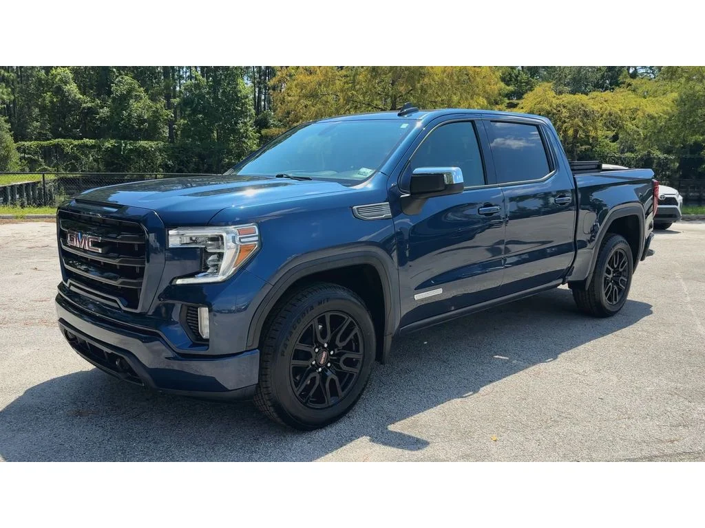Certified Used 2021 Pacific Blue Metallic GMC Elevation image 4