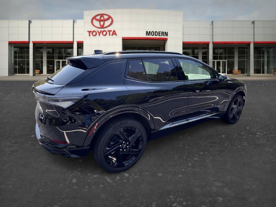 Used 2026 Black Chevrolet RS image 23