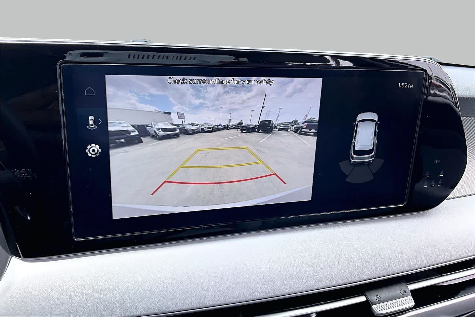 Used 2025 Typhoon Silver Hyundai SEL image 27