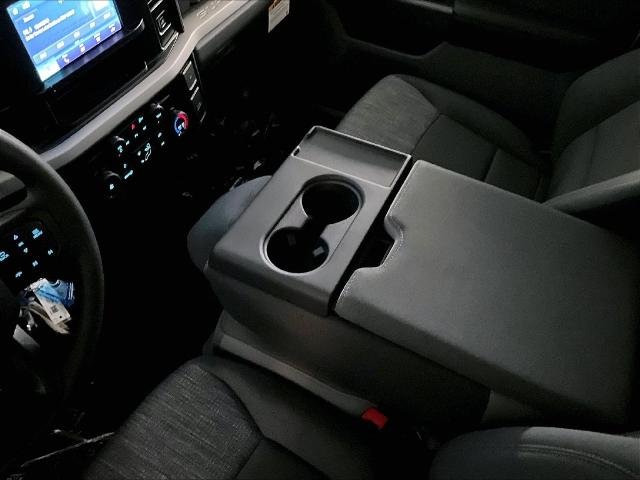 New 2026 Oxford White Ford XLT image 31