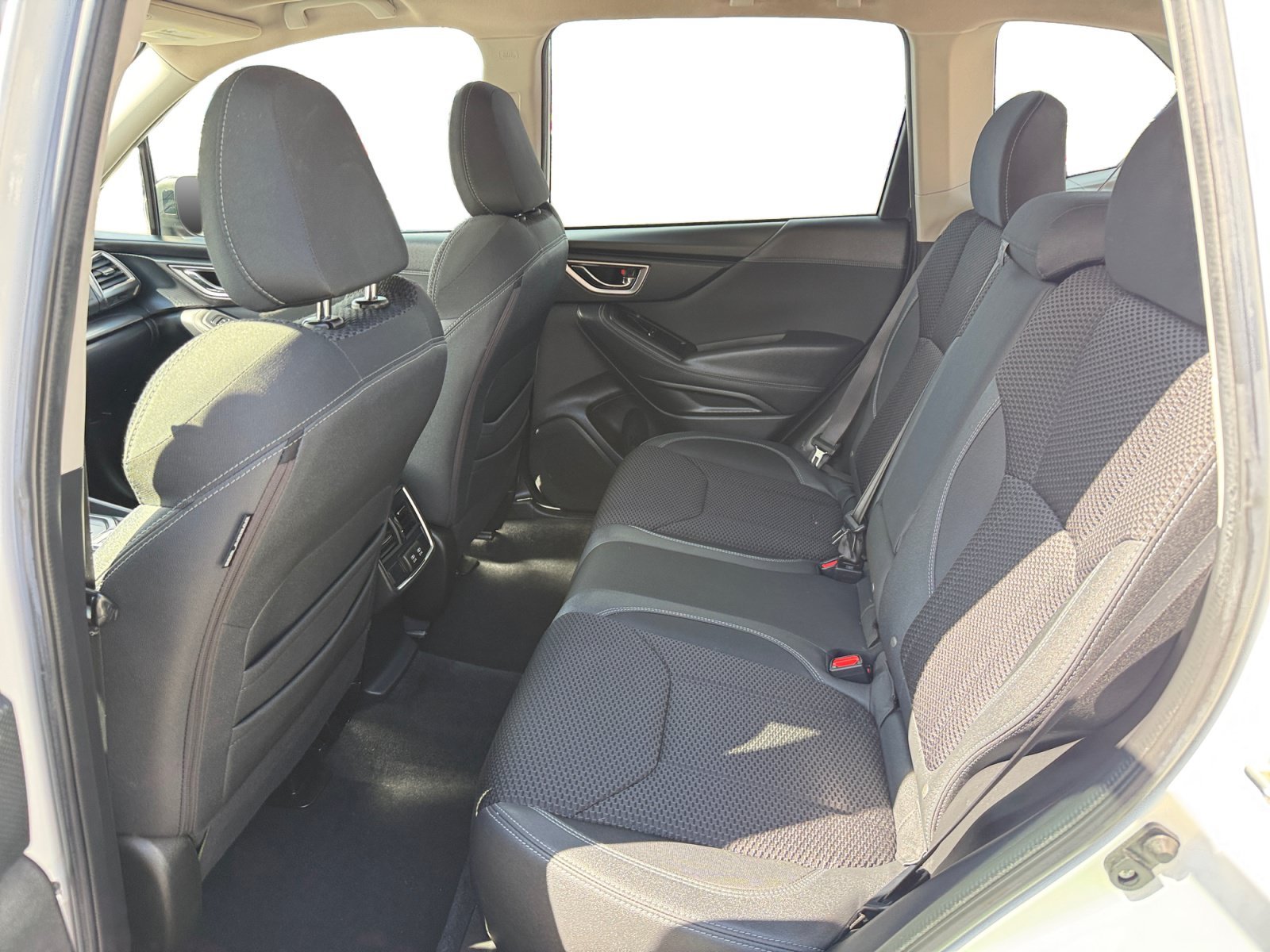 Used 2020 Crystal White Pearl Subaru Premium image 16