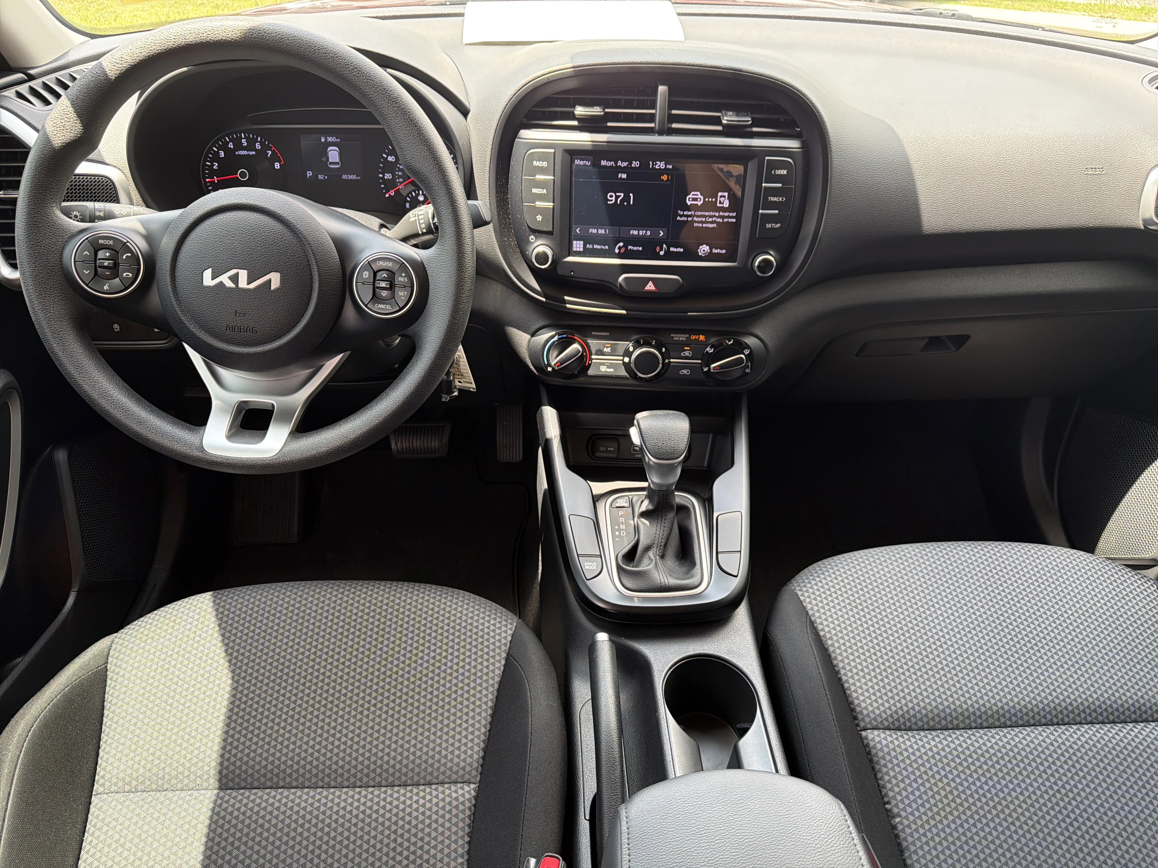 Used 2022 Mars Orange Kia LX image 13