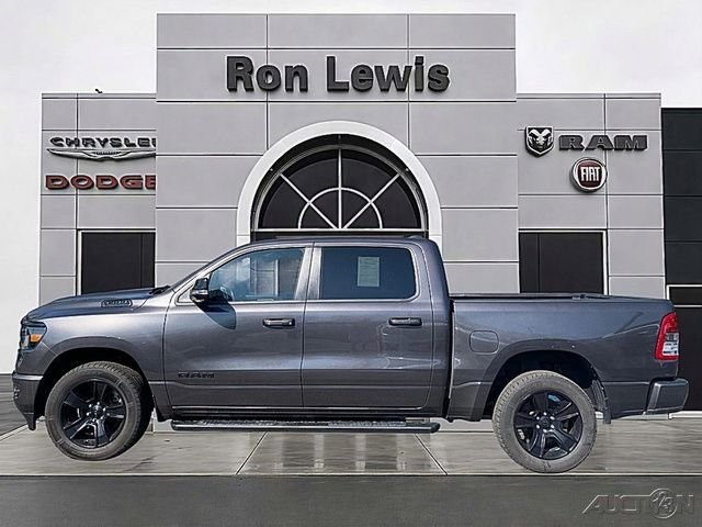 2021 RAM 1500 Big Horn/Lone Star 4x4 Crew Cab 5'7's photo