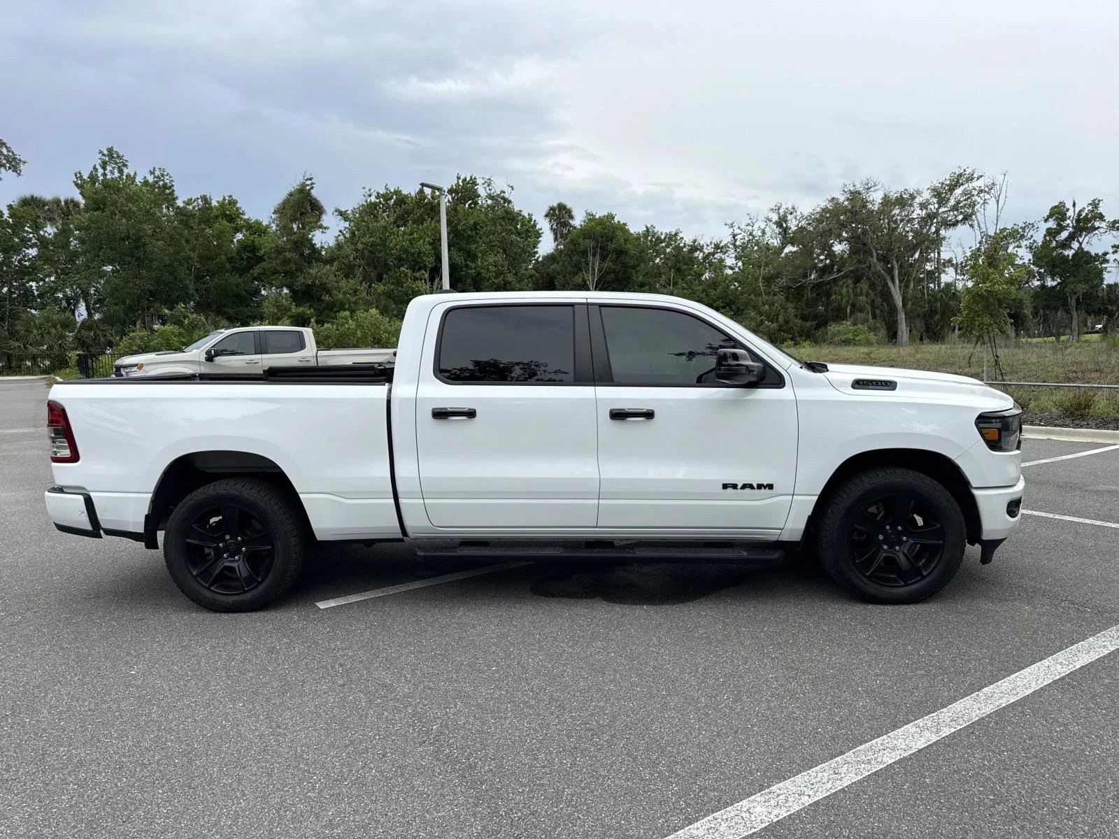 2023 RAM 1500 Big Horn/Lone Star 4x4 Crew Cab 6'4's photo