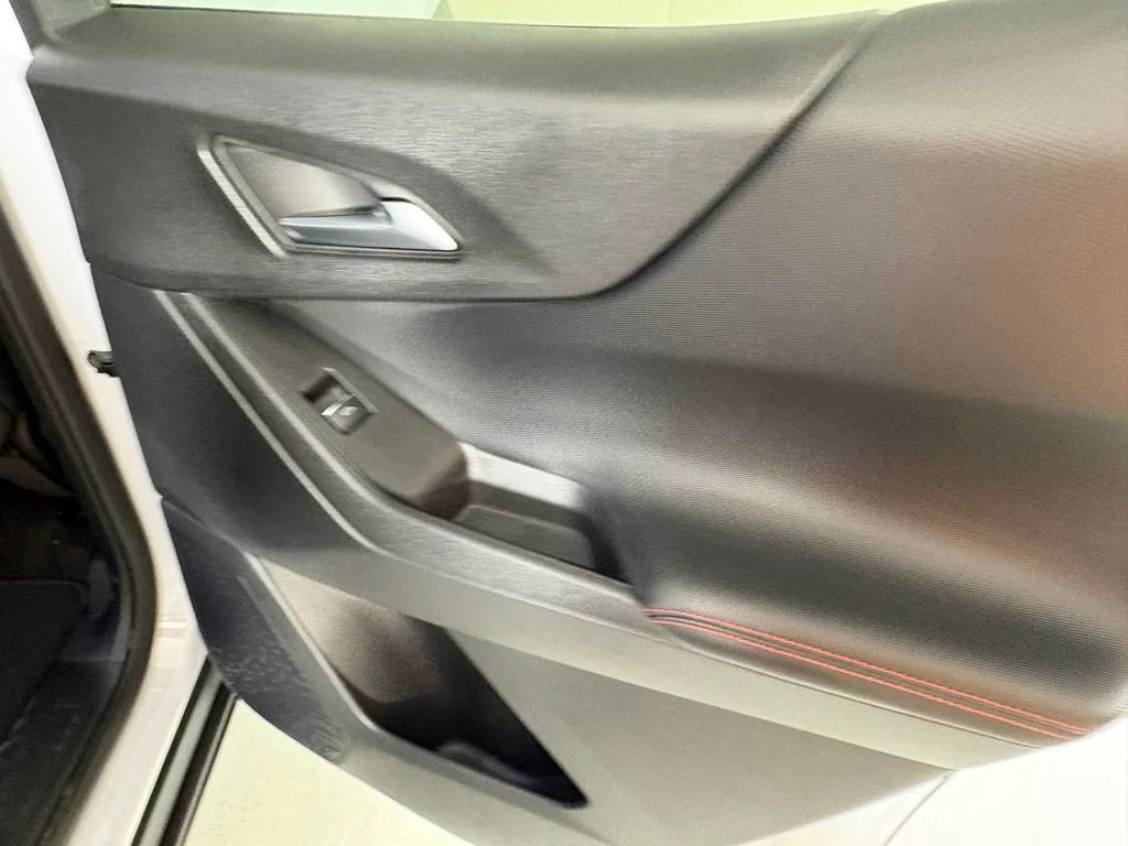 New 2027 Polar White Tricoat Chevrolet RS image 21