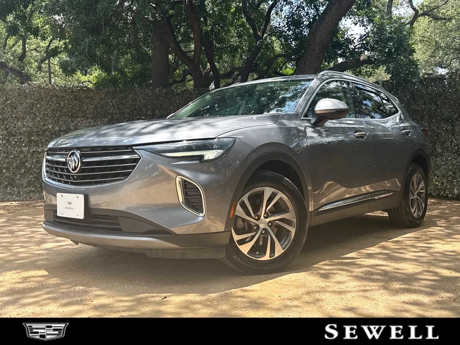 2021 Buick Envision Essence FWD's photo