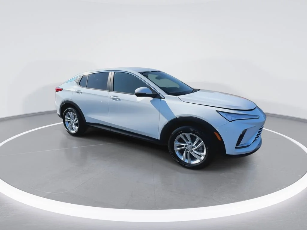 New 2026 Summit White Buick Preferred image 2