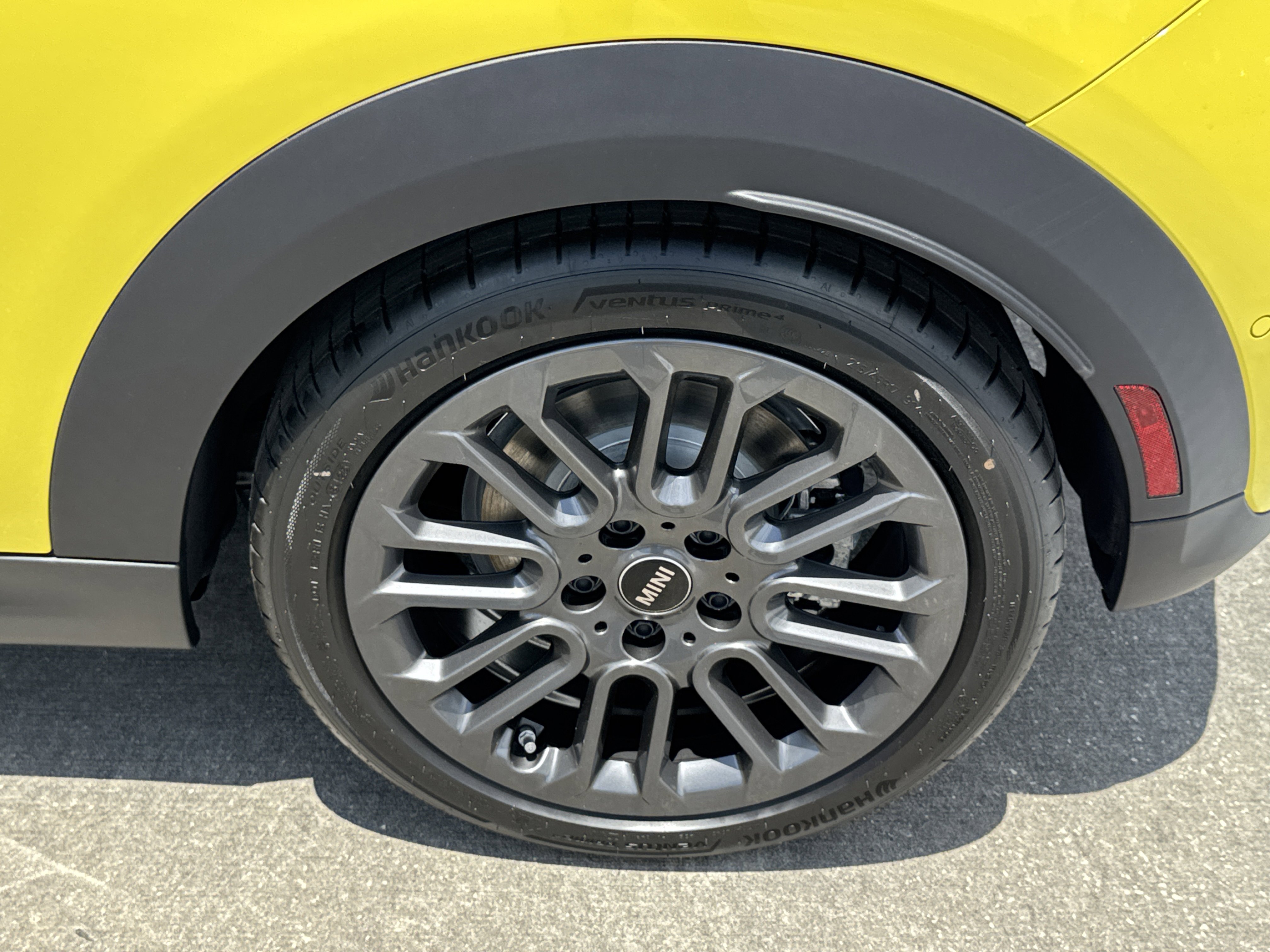 2026 MINI Hardtop 2 Door S - Photo 25