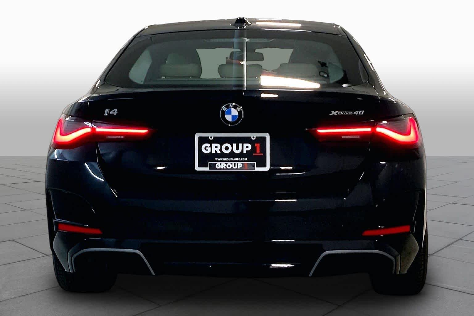 New 2026 Black Sapphire Metallic BMW xDrive40 image 4