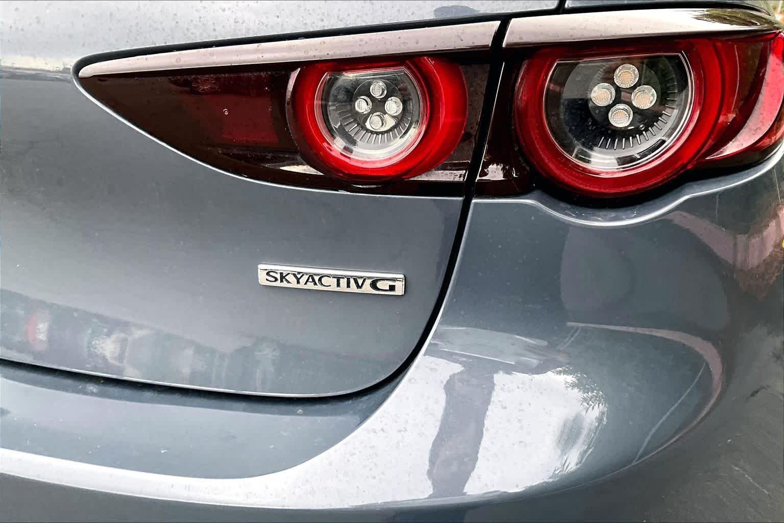 Used 2021 Polymetal Gray Metallic Mazda Premium image 9