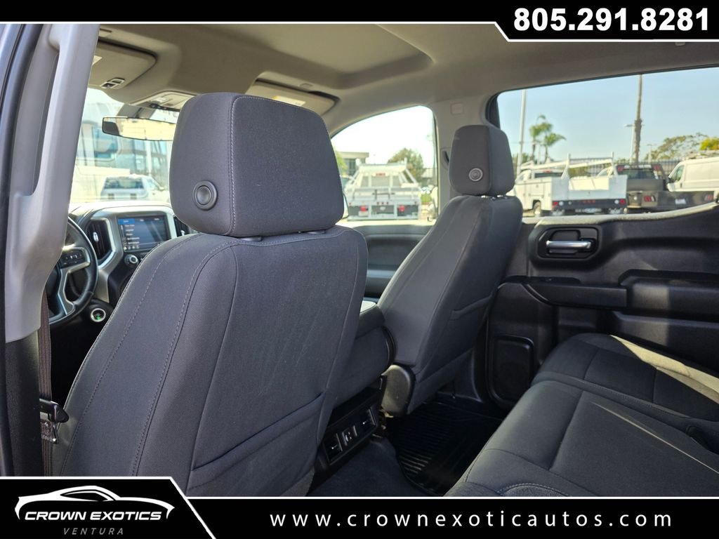 Used 2022 Black Chevrolet LT image 17