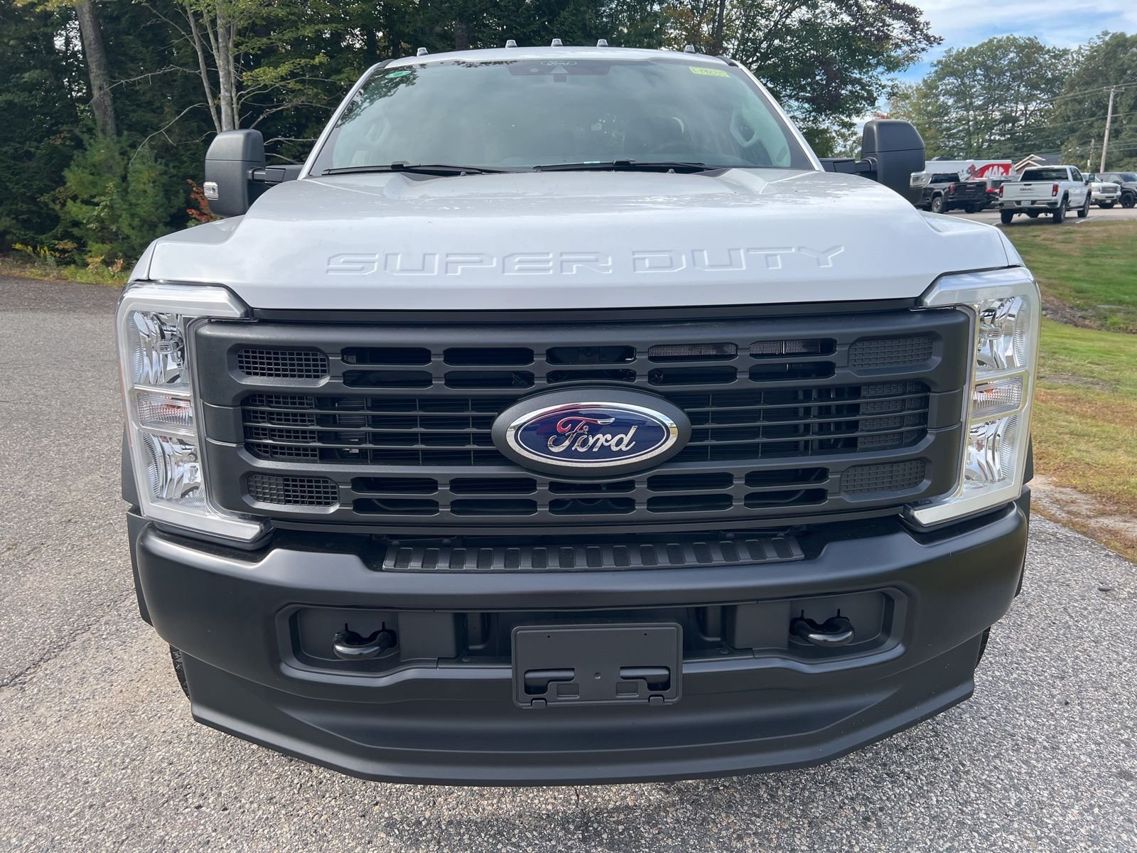 2026 Ford F-550 Super Duty Chassis Cab XL - Photo 2