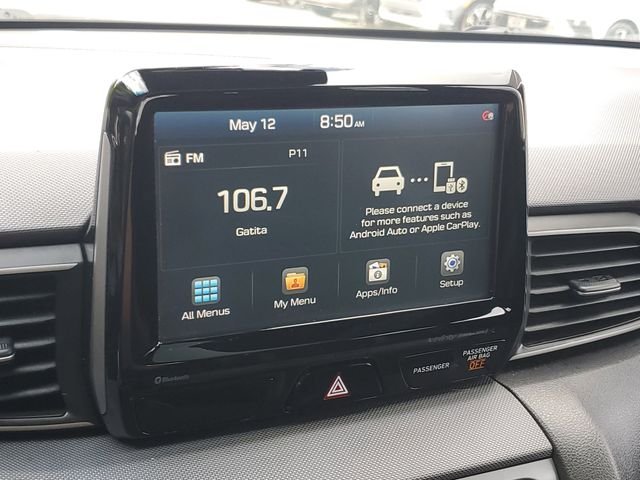 Used 2020 White Hyundai 2.0 Premium image 18