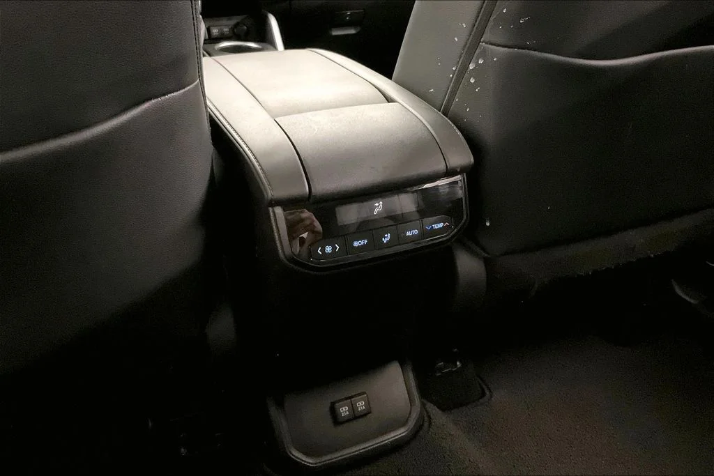 Certified Used 2020 Gray Toyota XLE image 39