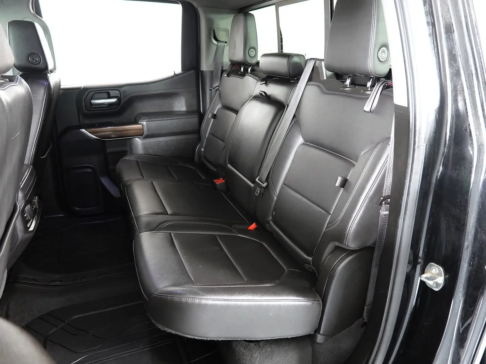 Used 2020 Black Chevrolet LT Trail Boss image 12