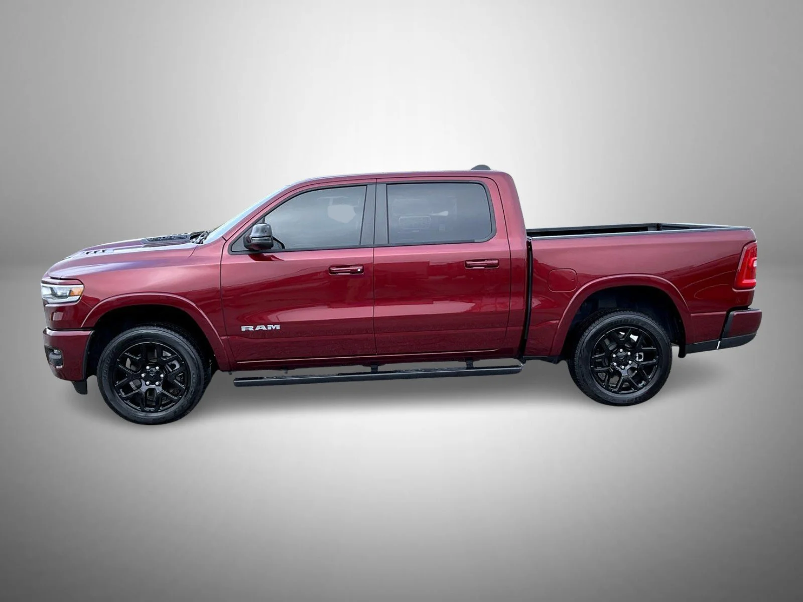 Used 2025 Red Ram Laramie image 8