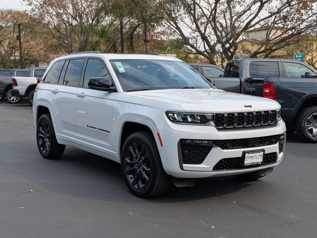 New 2026 Bright White Clearcoat Jeep Limited Reserve image 3