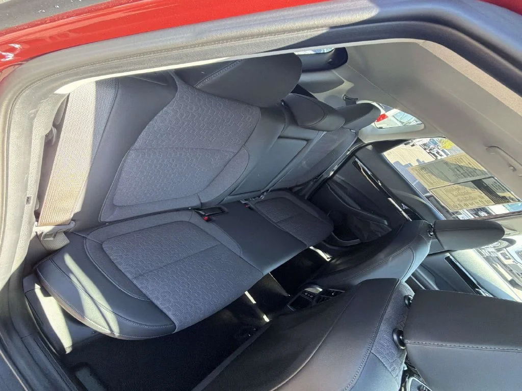 Used 2026 Orange Kia S image 29