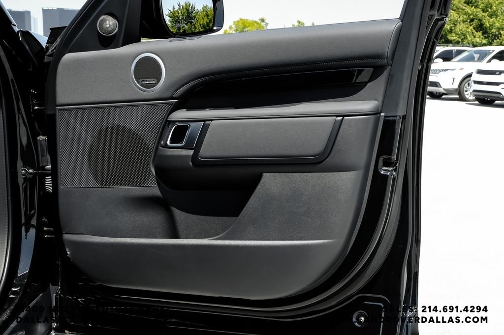 Used 2025 Black Land Rover S image 36