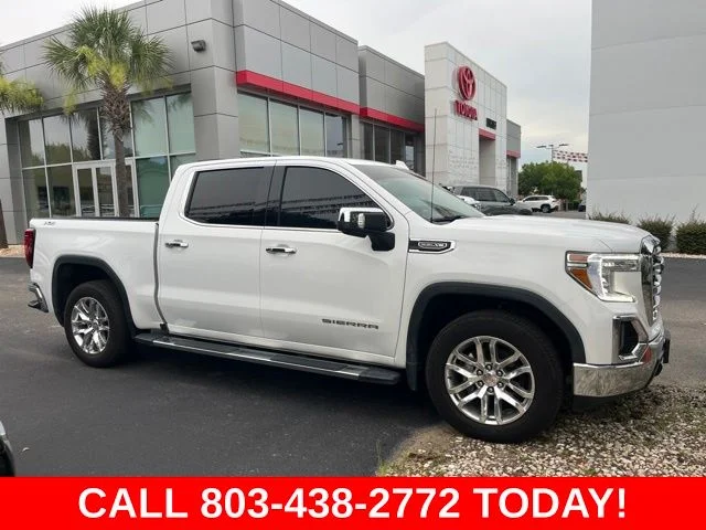 Used 2021 White GMC SLT image 1