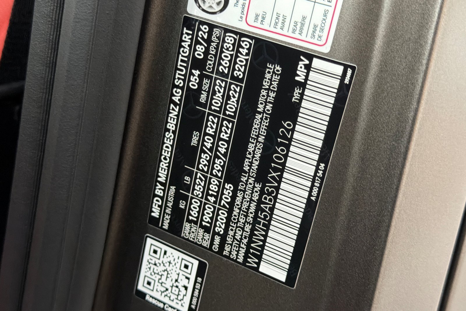 New 2027 MANUFAKTUR Monza Grey Magno Mercedes-Benz G 63 AMG® image 38
