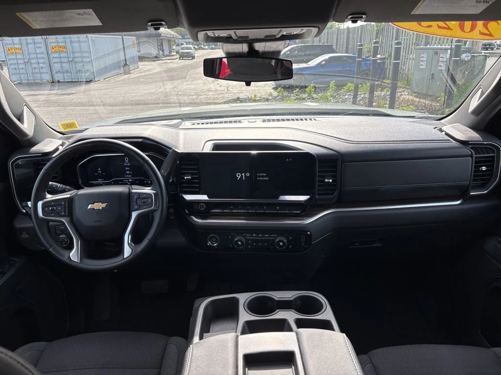 Used 2023 Gray Chevrolet LT image 11
